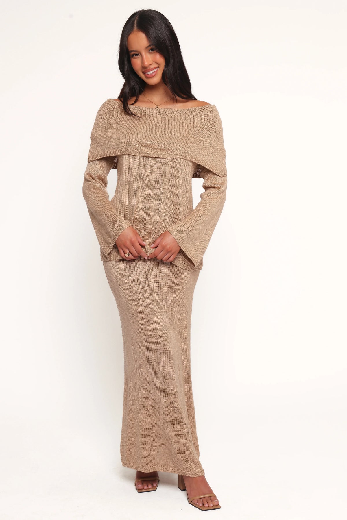 Indya Off Shoulder Top - Mocha
