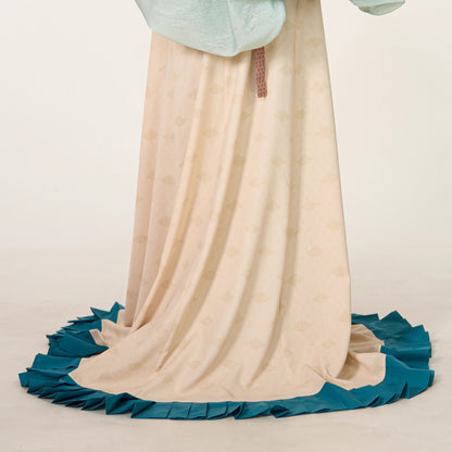 Yunyou 云游 Wandering Clouds Eastern Han Restoration Ruffled Hem Jacquard Yaolan Ru Top & Poqun Skirt Set