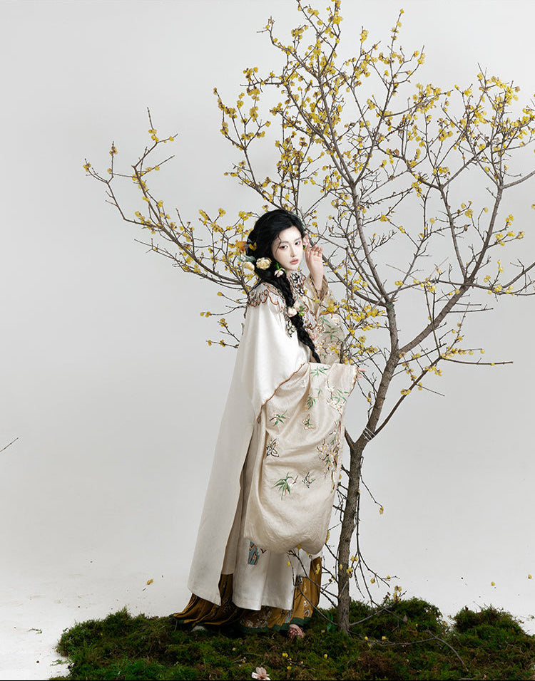 Jiu Cha 旧茶 Aged Tea Fairy Ming Dynasty Custom Yunjian Cloud Collar Long Top & Mamian Skirt Set