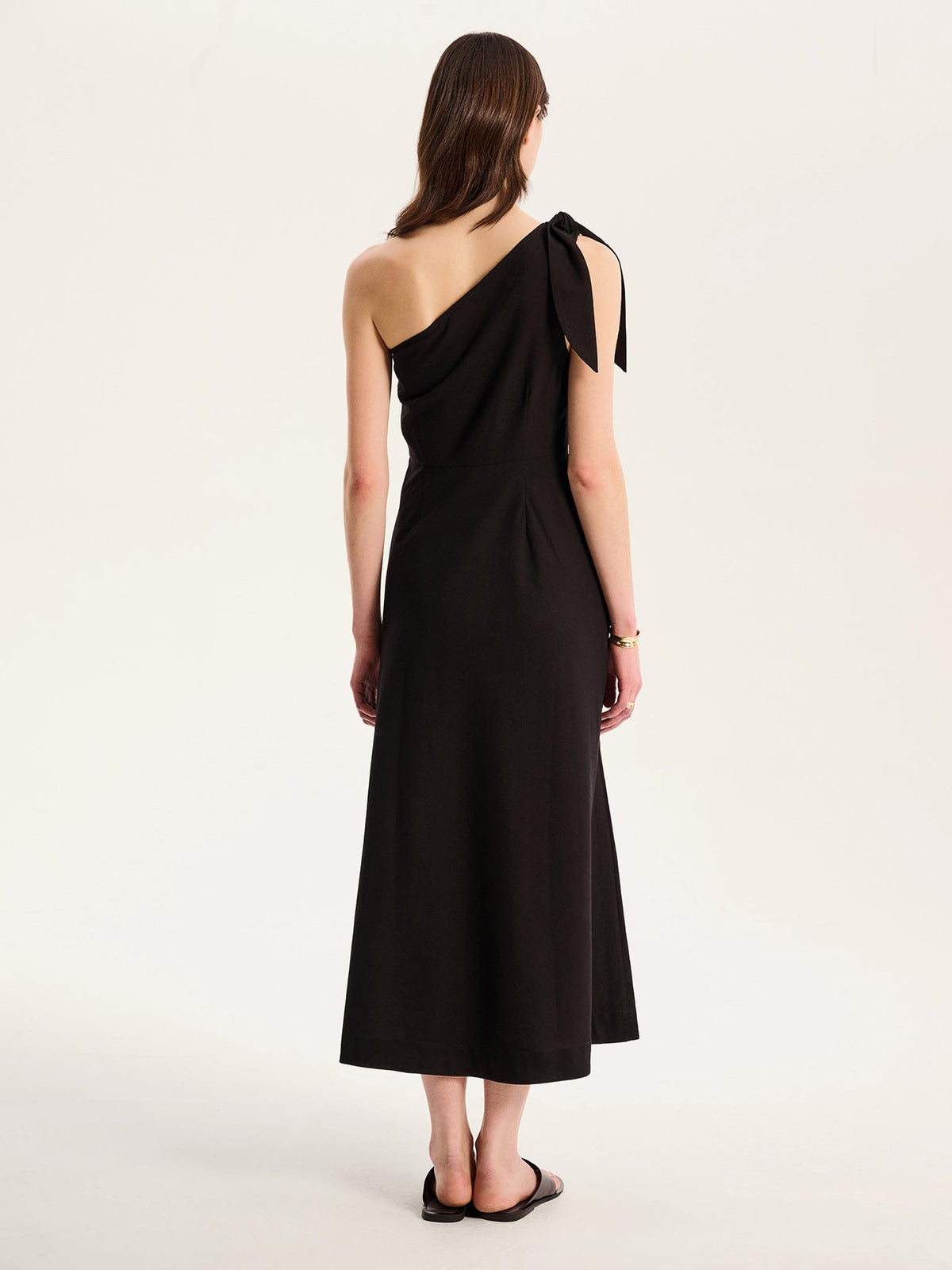 Junaya Dress in Black